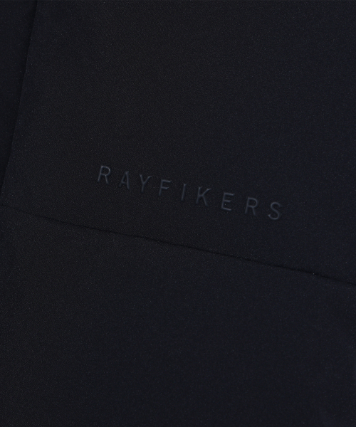 RAYFIKERS(レイフィカース)の「ハイネックウェロンパディングベスト MP9JU931_BLACK(ダウンベスト・メンズ・その他・100/110/95/105)」の4枚目の写真