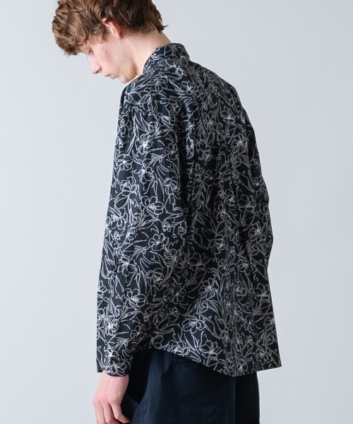 rehacer(レアセル)の「rehacer : Floral Line Art Shirt / フローラル ライン アート リラックス シャツ(シャツ/ブラウス・メンズ・ブラック・LARGE/MEDIUM/SMALL/X-LARGE)」の10枚目の写真