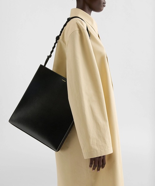 JIL SANDER（ジルサンダー）の「TANGLE SHOULDER（ショルダーバッグ・レディース・ブラック・UNI）」の3枚目の写真