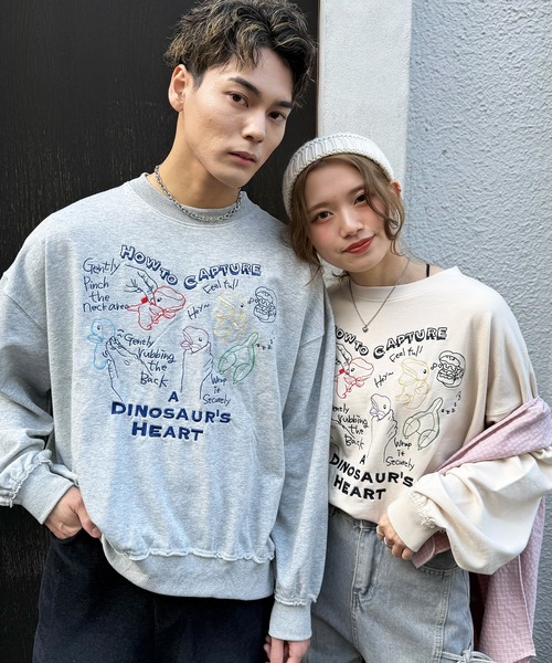 DOUBLE NAME（ダブルネーム）の「How to Capture a Dino. Heart 刺しゅうプルオーバー（スウェット・レディース・グレー/オフホワイト・FREE）」の11枚目の写真