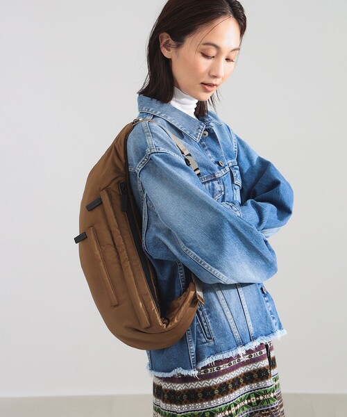 NOMADIS（ノマディス）の「NOMADIS / SLINGO ボディバッグ（ショルダーバッグ・レディース・ブラック/ブラウン・ONE SIZE）」の2枚目の写真