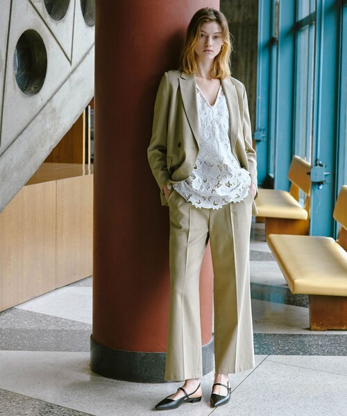 green label relaxing（グリーンレーベルリラクシング）の「［size SHORTあり］ラミーブレンド ダブル ジャケット（テーラードジャケット・レディース・ベージュ/ネイビー・SHORT/36/38）」の4枚目の写真