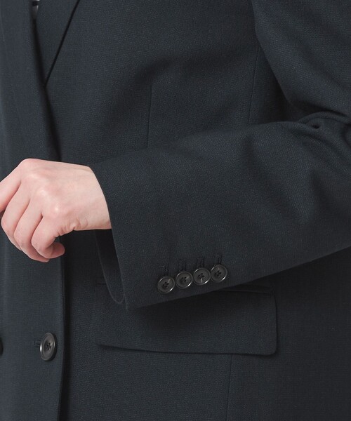 green label relaxing（グリーンレーベルリラクシング）の「［size SHORTあり］ラミーブレンド ダブル ジャケット（テーラードジャケット・レディース・ベージュ/ネイビー・SHORT/36/38）」の10枚目の写真