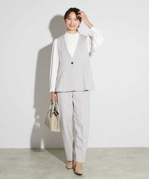MELROSE claire（メルローズ クレール）の「【MELROSE CLAIRE noir】入卒園式・卒入学式・ダブルクロスペプラムベスト（セットアップ可）（ベスト・レディース・ライトグレー/ブラック・FREE）」の5枚目の写真