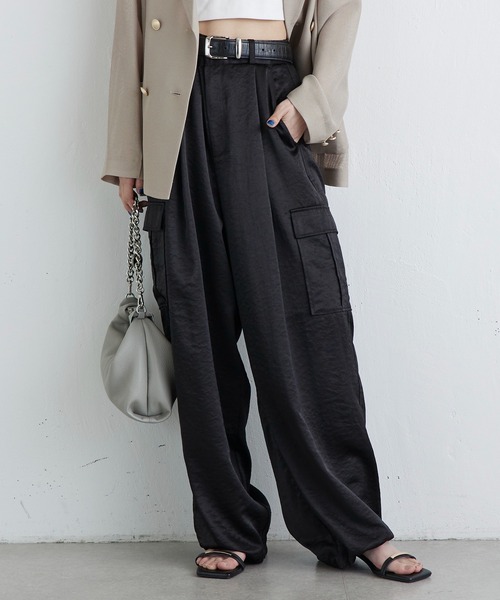 Lui's（ルイス）の「サテンカーゴパンツ（カーゴパンツ・レディース・ブラック/ブラウン・36/38）」の17枚目の写真