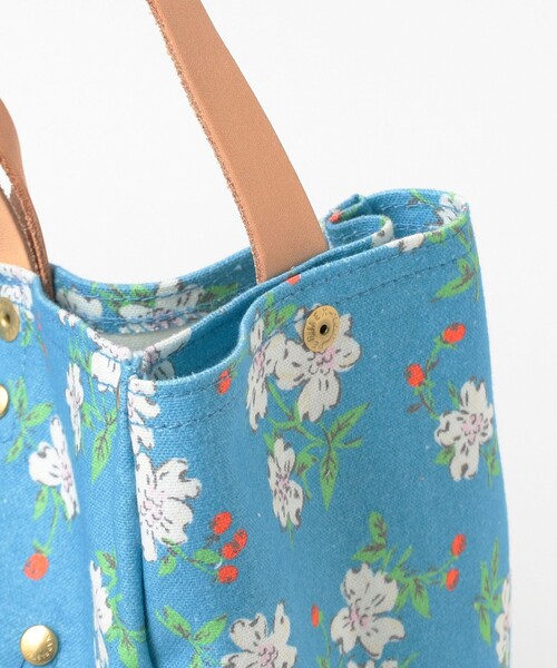 BEAMS BOY(ビームスボーイ)の「【別注】BAG'n'NOUN / FLOWER 2WAY(ショルダーバッグ・レディース・ブルー・ONE SIZE)」の22枚目の写真