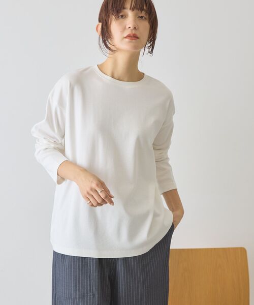 AMERICAN HOLIC（アメリカンホリック）の「クルーネックスクエアヘムプルオーバー（Tシャツ/カットソー・レディース・オフホワイト/グレー系その他・L/M）」の6枚目の写真