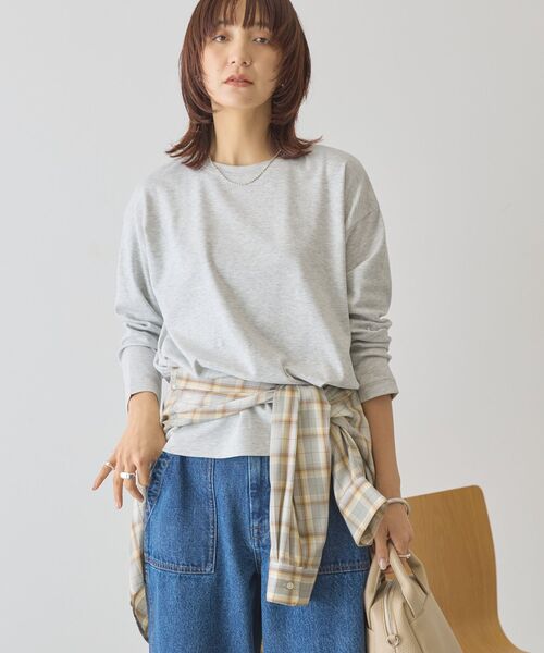 AMERICAN HOLIC（アメリカンホリック）の「クルーネックスクエアヘムプルオーバー（Tシャツ/カットソー・レディース・オフホワイト/グレー系その他・L/M）」の10枚目の写真