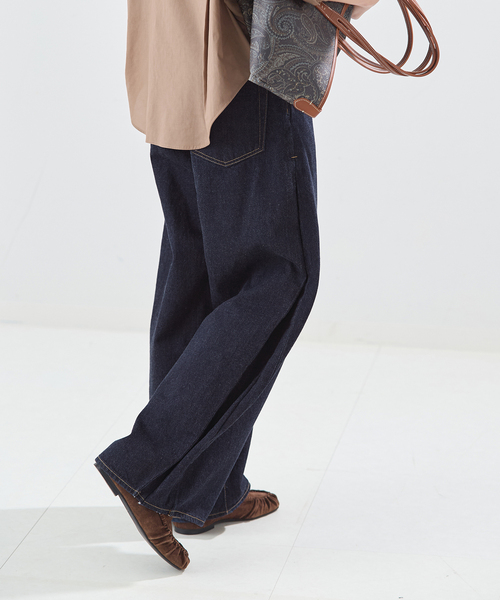 journal standard L'essage（ジャーナルスタンダードレサージュ）の「サイドタックデニムパンツ（デニムパンツ・レディース・ブルー/ネイビー・38/36）」の5枚目の写真