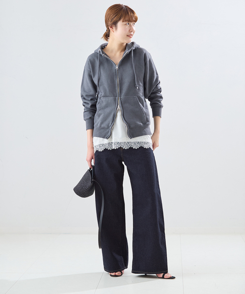 journal standard L'essage（ジャーナルスタンダードレサージュ）の「サイドタックデニムパンツ（デニムパンツ・レディース・ブルー/ネイビー・38/36）」の6枚目の写真