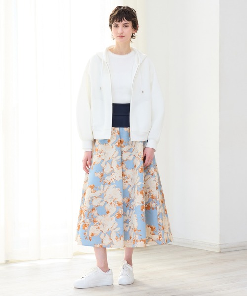 R-ISM（リズム）の「【洗える】スポンジダンボールフーディー（パーカー・レディース・オフホワイト/チャコールグレー/ライトグレー・4）」の5枚目の写真