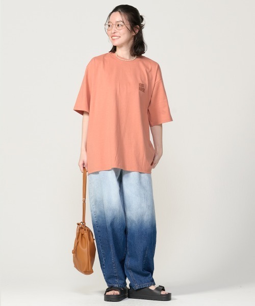 KRIFF MAYER(クリフメイヤー)の「【綿100%】ダジャレ半袖Tシャツ(デンワニデンワ)(Tシャツ/カットソー・メンズ・オフホワイト/コーラル/パープル/ベージュ/チャコール・X-LARGE/LARGE/MEDIUM)」の12枚目の写真