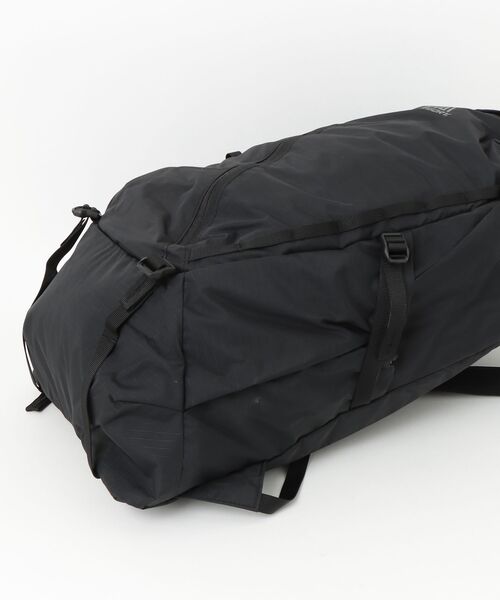 GREGORY（グレゴリー）の「エアロライトバックパック25 AEROLITE BACKPACK 25 ブラック（バックパック/リュック・メンズ・ブラック・ONE SIZE）」の5枚目の写真