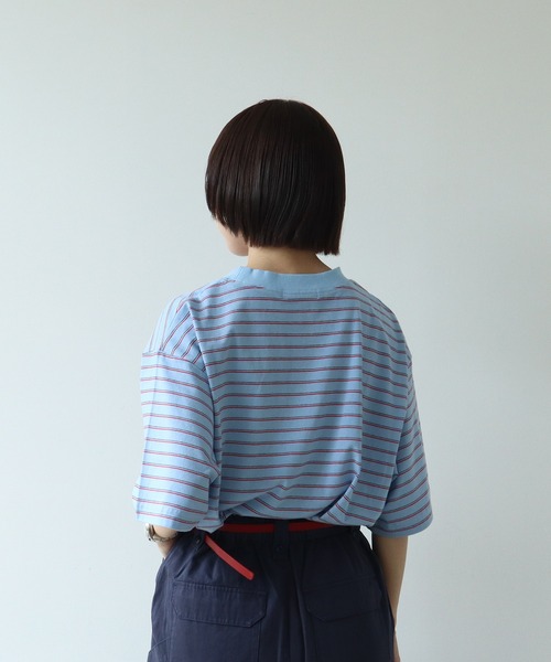 PAR ICI(パーリッシィ)の「マルチボーダー 半袖BIG Tシャツ(Tシャツ/カットソー・レディース・ブルー/アイボリー/グリーン/ネイビー・FREE)」の11枚目の写真