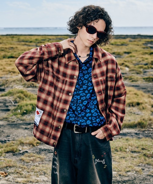 glamb（グラム）の「Anarchy Pearl Necklace / アナーキーパールネックレス（ネックレス・メンズ・シルバー・FREE）」の11枚目の写真