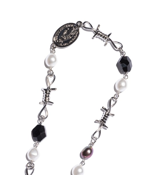 glamb（グラム）の「Anarchy Pearl Necklace / アナーキーパールネックレス（ネックレス・メンズ・シルバー・FREE）」の17枚目の写真