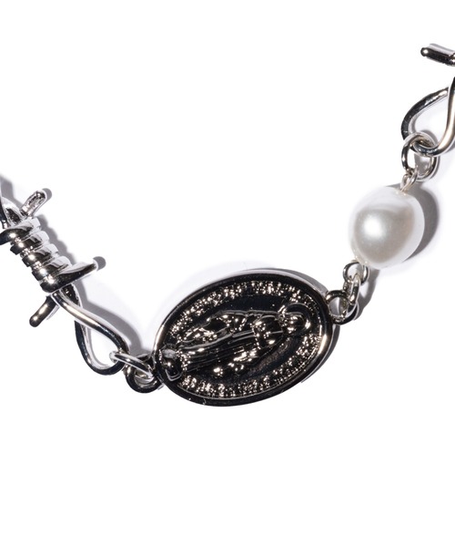 glamb（グラム）の「Anarchy Pearl Necklace / アナーキーパールネックレス（ネックレス・メンズ・シルバー・FREE）」の19枚目の写真