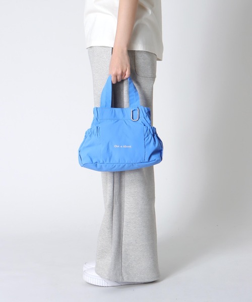 Out n About(アウトナバウト)の「\約200gの軽量バッグ/ギャザーバッグ【Jagged/ジャギー】S(トートバッグ・レディース・ブラック/イエロー/ライトパープル/ブルー/セージグリーン/レッド/ブルー系その他/スモークピンク/ブラウン・FREE)」の11枚目の写真