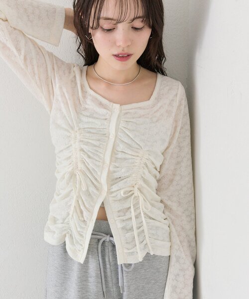 mystic(ミスティック)の「シャーリングレースカーディガン(カーディガン/ボレロ・レディース・ブラック/ブルー/オフホワイト・FREE)」の2枚目の写真