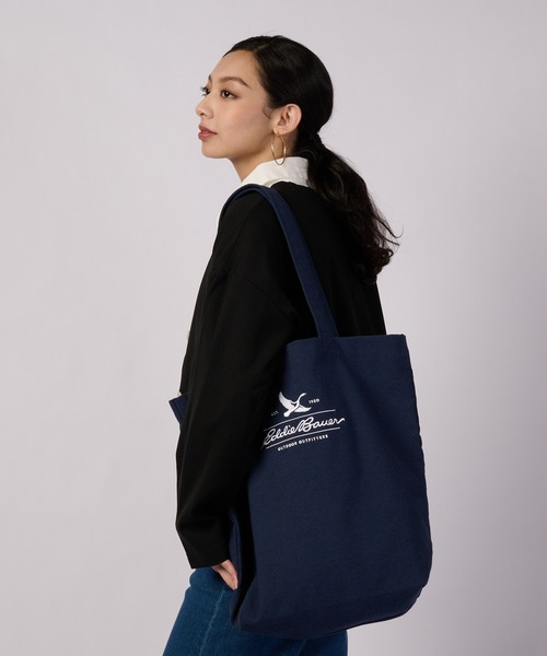 Eddie Bauer(エディーバウアー)の「Vネック カーディガン(カーディガン/ボレロ・レディース・ピンク/ブラック/ライトベージュ・L/M/S/XL)」の4枚目の写真