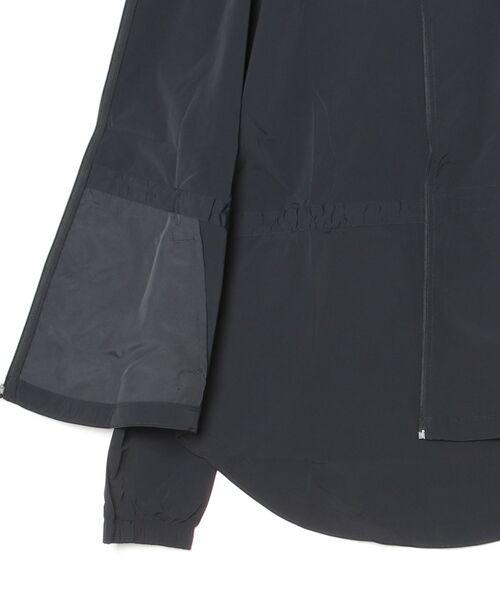 NIKE（ナイキ）の「ナイキ NIKE ナイキ  ワン DF ジャケット CPSL A（ナイロンジャケット・レディース・ブラック/ピンク・M/L）」の18枚目の写真