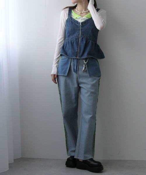 bohmal（ボマール）の「デニムペプラムキャミビスチェ（ベスト・レディース・サックスブルー/ブルー・FREE）」の8枚目の写真