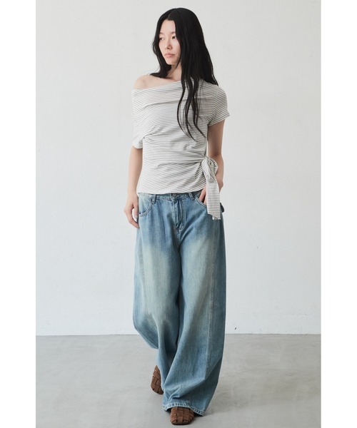 ANF.MUU（アンフムー）の「バックフラップポケットルーズデニム（デニムパンツ・レディース・ライトブルー・MEDIUM/SMALL/LARGE）」の12枚目の写真
