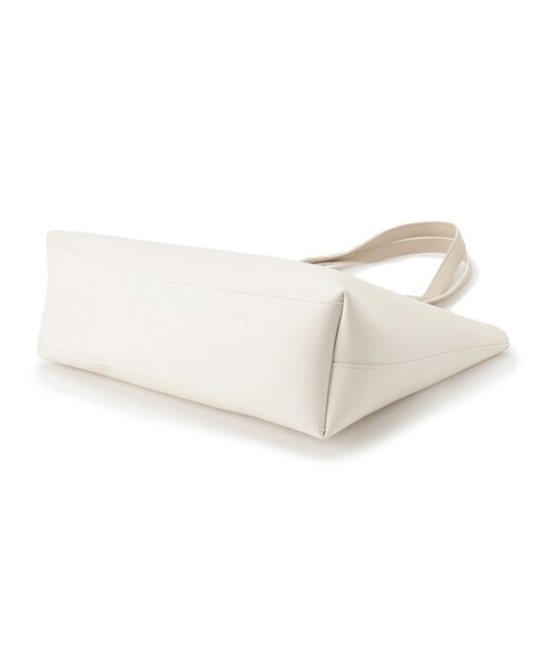 grove(グローブ)の「【軽量・A4】ベルト3層トート(トートバッグ・レディース・ブラック/アイボリー/ベージュ系8・00)」の16枚目の写真