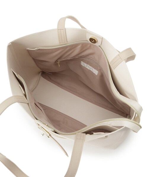 grove(グローブ)の「【軽量・A4】ベルト3層トート(トートバッグ・レディース・ブラック/アイボリー/ベージュ系8・00)」の19枚目の写真