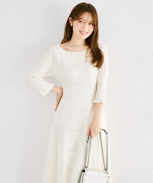 tocco closet(トッコ クローゼット)の「袖口フリル付きスカラネックシアーチェックリブニットワンピース(ワンピース・レディース・ネイビー/オフホワイト/ピンクベージュ・M)」の7枚目の写真
