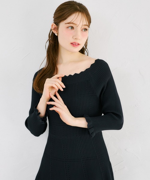 tocco closet(トッコ クローゼット)の「袖口フリル付きスカラネックシアーチェックリブニットワンピース(ワンピース・レディース・ネイビー/オフホワイト/ピンクベージュ・M)」の16枚目の写真