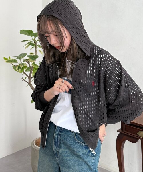 U.S. POLO ASSN.（ユーエスポロアッスン）の「メッシュジップパーカー（パーカー・レディース・アイボリー/チャコールグレー/ブルー/ネイビー・FREE）」の3枚目の写真