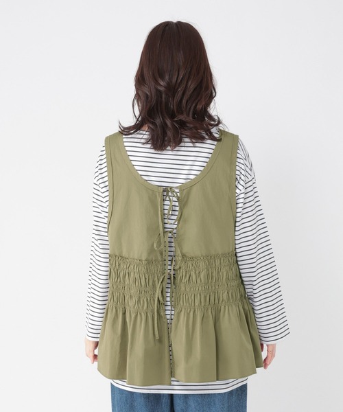 studio CLIP（スタディオクリップ）の「ダブルフロントシャーリングベスト（ベスト・レディース・スモーク/カーキ・FREE）」の21枚目の写真