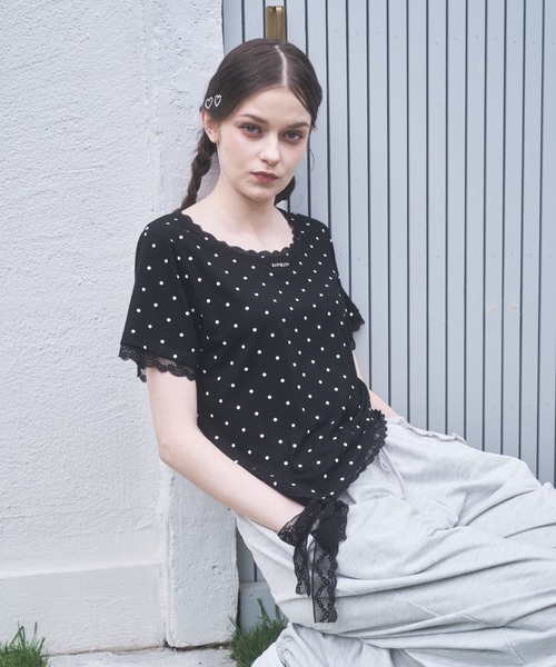 Lovilyn(ラヴィリン)の「ドットレースリボンTシャツ(Tシャツ/カットソー・レディース・ブラック/ホワイト/ホワイト系その他・FREE)」の3枚目の写真