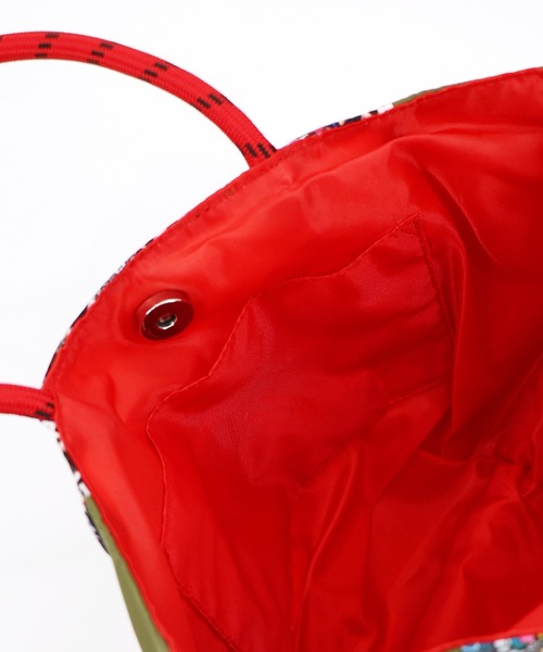 ScoLar(スカラー)の「661431:コラージュ総柄 パラコード配色トートバッグ(トートバッグ・レディース・カーキ/ブラック/ベージュ・FREE)」の17枚目の写真