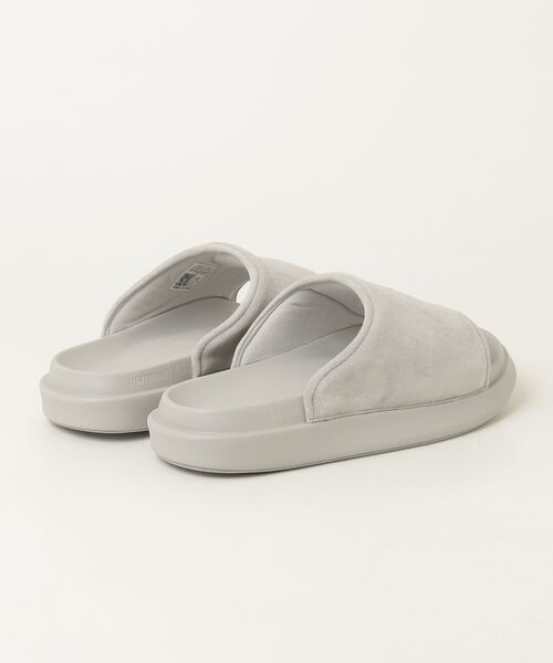 Y-3(ワイスリー)の「Y-3 SLIDE(サンダル・メンズ・グレー・22.5cm/23.5cm/24.5cm/25.5cm/26.5cm/27.5cm/28.5cm/29.5cm)」の3枚目の写真