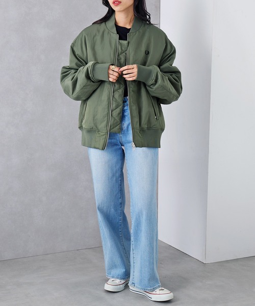 FRED PERRY(フレッドペリー)の「【FRED PERRY】QUILTED TENNIS BOMBER JACKET MA-1 J3318/キルテッド テニス ボンバー ジャケット(ブルゾン・メンズ・カーキ・XL/L/M/S)」の16枚目の写真