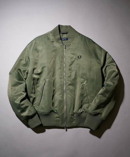 FRED PERRY(フレッドペリー)の「【FRED PERRY】QUILTED TENNIS BOMBER JACKET MA-1 J3318/キルテッド テニス ボンバー ジャケット(ブルゾン・メンズ・カーキ・XL/L/M/S)」の19枚目の写真