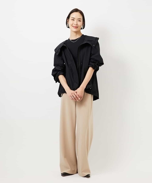 MICHEL KLEIN（ミッシェル・クラン）の「[遮熱効果素材]クリーンシルエットTシャツ（Tシャツ/カットソー・レディース・ブラック/ホワイト/カーキ・38）」の9枚目の写真