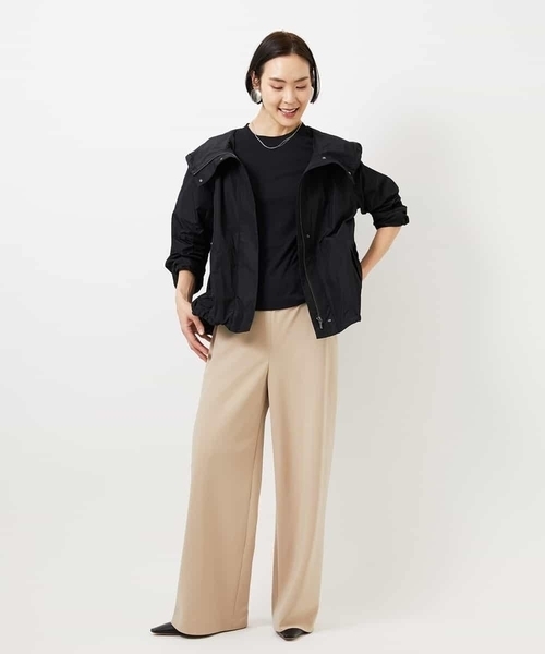 MICHEL KLEIN（ミッシェル・クラン）の「[遮熱効果素材]クリーンシルエットTシャツ（Tシャツ/カットソー・レディース・ブラック/ホワイト/カーキ・38）」の10枚目の写真