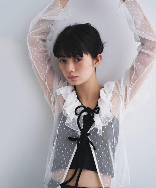 CODE A（コードエー）の「tulle asymmetry blouse（シャツ/ブラウス・レディース・ホワイト/ブラック・00）」の4枚目の写真