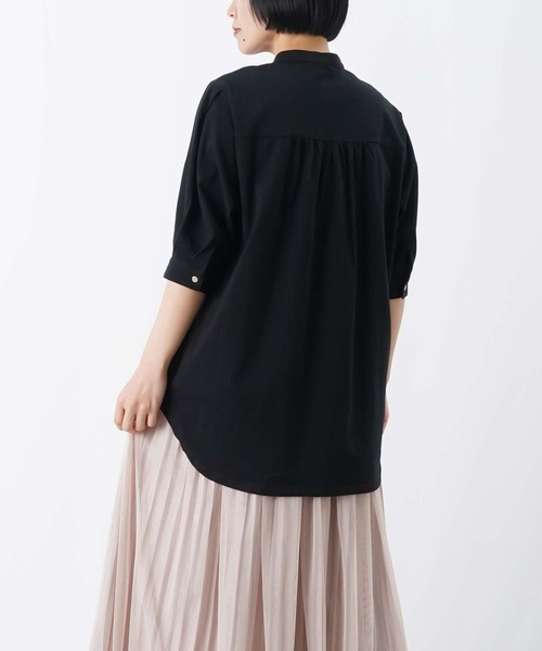 LUCA/LADY LUCK LUCA（ルカ/レディラックルカ）の「LC/LLL セミシルケットバンドカラー5分袖ブラウス（シャツ/ブラウス・レディース・ブルー/オフホワイト/ブラック・FREE）」の14枚目の写真