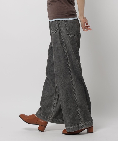 niko and...(ニコアンド)の「ケミカルポケットワイドパンツ(その他パンツ・レディース・インディゴブルー/ライトベージュ/ブラック・LARGE/MEDIUM)」の18枚目の写真