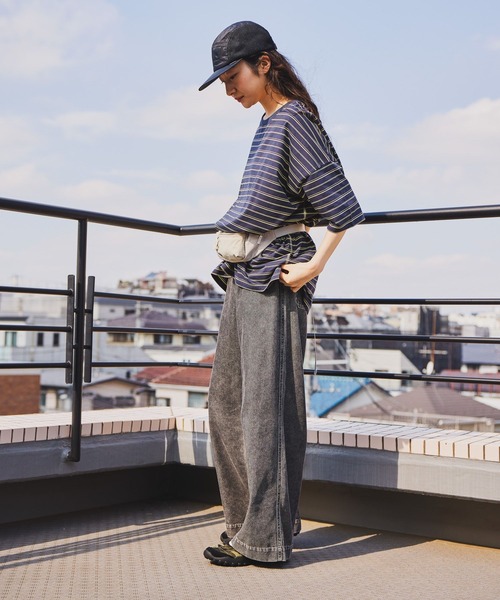 niko and...(ニコアンド)の「ケミカルポケットワイドパンツ(その他パンツ・レディース・インディゴブルー/ライトベージュ/ブラック・LARGE/MEDIUM)」の5枚目の写真