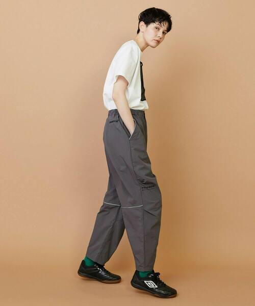 FRAPBOIS（フラボア）の「UMBRO TRACK-PANTS（その他パンツ・レディース・グレー/ブラック・1/2）」の14枚目の写真