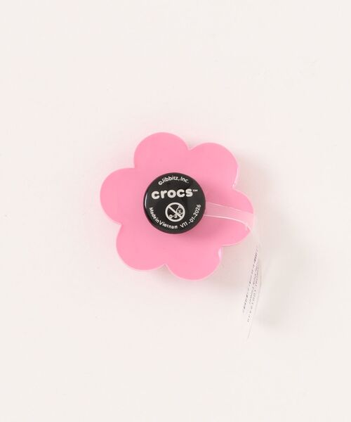 crocs(クロックス)の「クロックス パフィー ピンク フラワー / crocs Puffy Pink Flower(シューズ小物/雑貨・レディース・その他・ONE SIZE)」の2枚目の写真