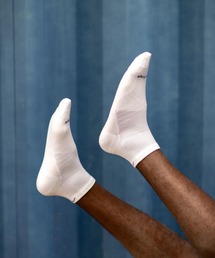 DARN TOUGH VERMONT（ダーンタフバーモント）の「DARN TOUGH/ダーンタフ 1055 ラン クールマックス 1/4 ウルトラライトウェイトクッション（ソックス/靴下）」