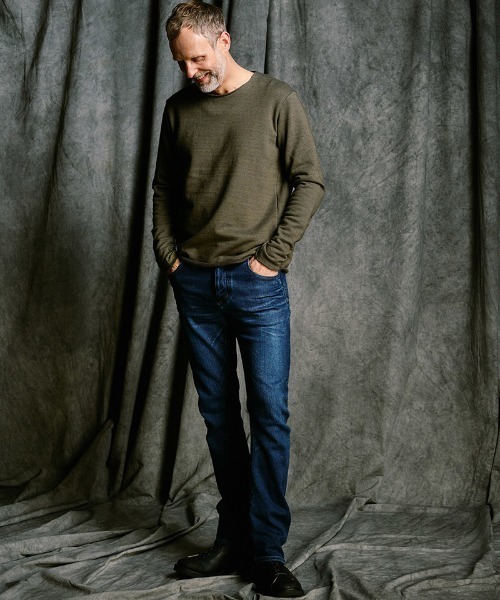 wjk(ダヴルジェイケイ)の「msw1866- cut-off light sweatshirt スウェット(7139 cj54j)(スウェット・メンズ・カーキ/インディゴブルー/トップグレー・S/M/L/XL)」の5枚目の写真