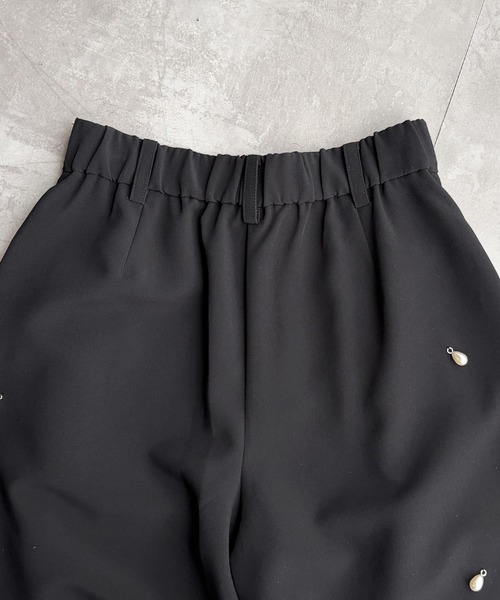 PICCIN PERLA(ピッチンペルラ)の「ティアドロップパールワイドパンツ(その他パンツ・レディース・ブラック・M/S)」の15枚目の写真