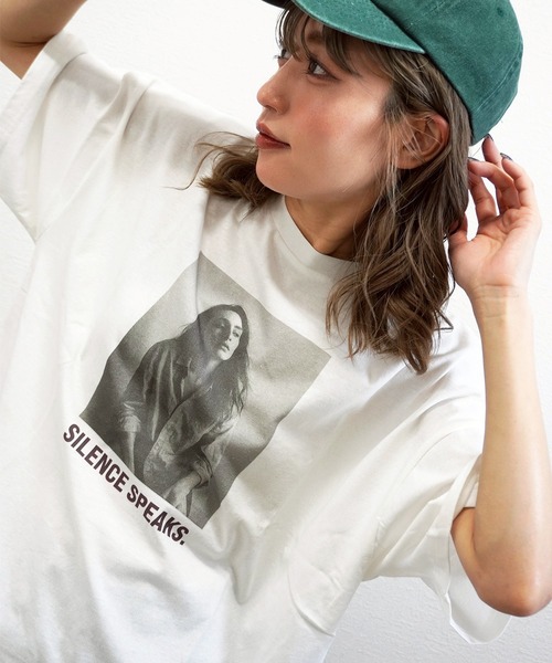 gossara(ゴサラ)の「【主役級Tシャツ】天竺フォトプリントT(Tシャツ/カットソー・レディース・ブラック/オフホワイト/ブラウン・FREE)」の11枚目の写真